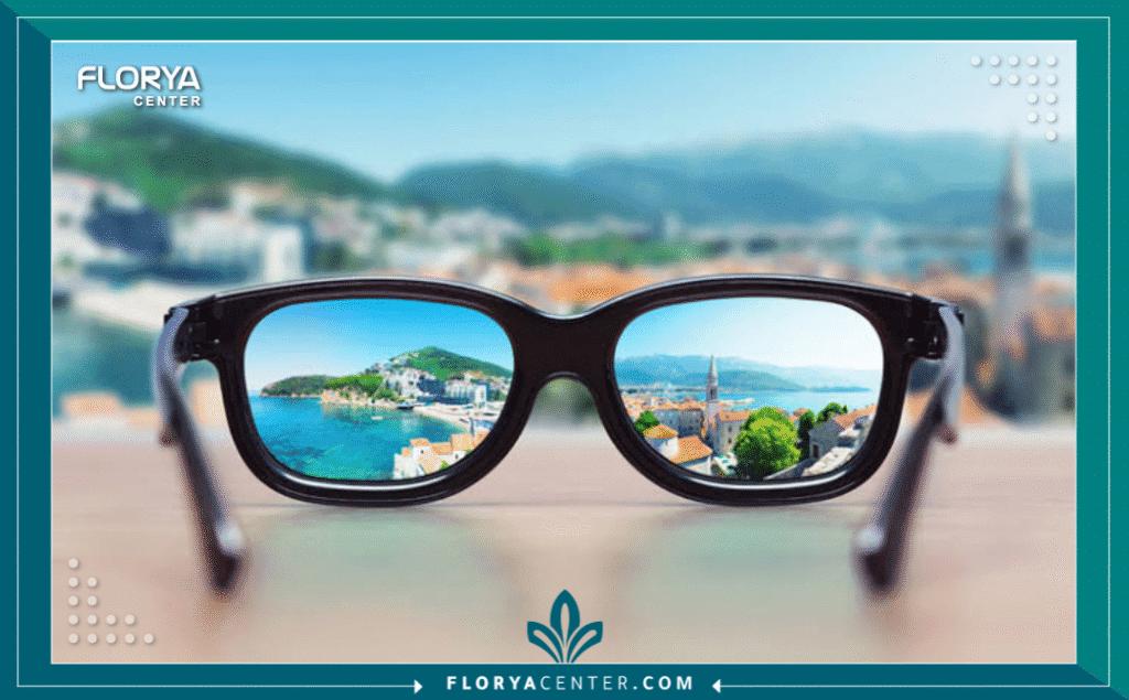 Copy of نسخة من Hayaalaje12 53 - تأثير PRK على اللابؤرية يُعد تأثير PRK على اللابؤرية (Effect of PRK on Astigmatism) أحد المحاور الجوهرية في طب العيون الانكساري الحديث، حيث يمثل خياراً إنقاذياً للحالات التي لا تتناسب مع تقنيات الفيمتو ليزك (Femto-LASIK). اللابؤرية، أو ما يُعرف بالاستجماتيزم، ليست مجرد ضعف في النظر، بل هي تشوه في تكوّر القرنية يجعلها بيضاوية الشكل بدلاً من كروية، مما يؤدي إلى تشتت الضوء الساقط على الشبكية في بؤر متعددة بدلاً من بؤرة واحدة مركزية.