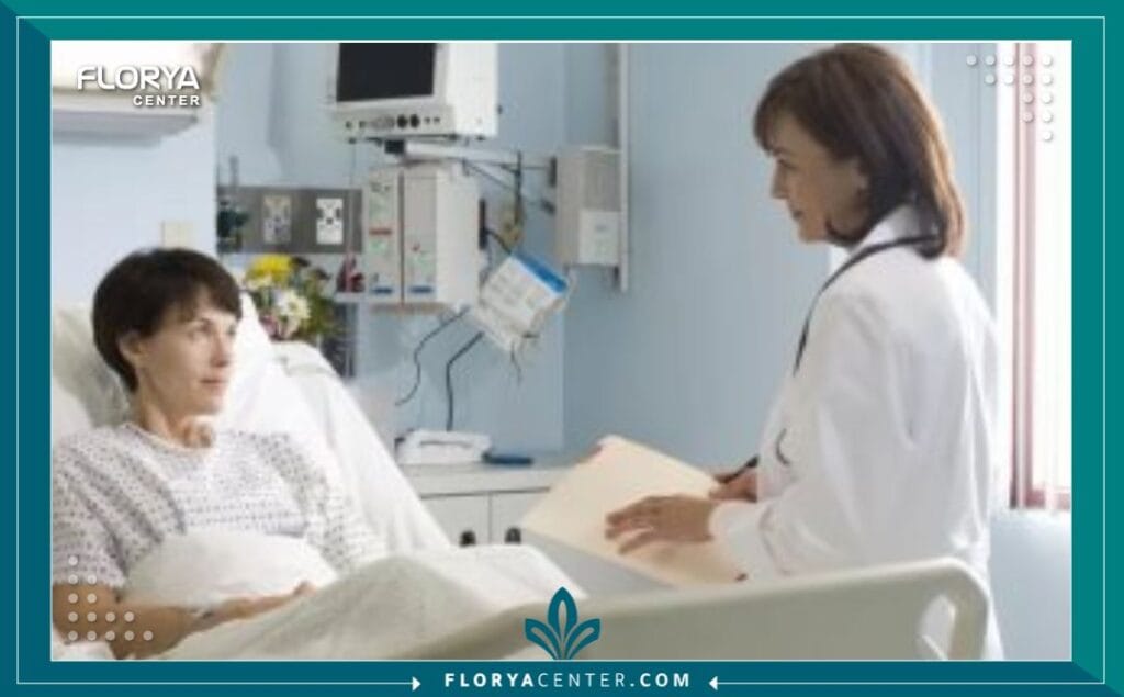 b2 2 - الرعاية ما بعد الجراحة في تركيا للعرب تُعد العمليات الجراحية، سواء كانت تجميلية أو علاجية، مجرد خطوة أولى في مسار التعافي الطويل، حيث تشير الدراسات الطبية إلى أن 50% من نجاح أي تداخل جراحي يعتمد كلياً على جودة الرعاية ما بعد الجراحة في تركيا للعرب. إن الجسد البشري بعد العمليات يدخل في حالة فسيولوجية معقدة تتطلب مراقبة دقيقة للتوازن السوائلي (Fluid Balance)، وإدارة احترافية للألم، ومنعاً صارماً لأي عدوى بكتيرية قد تهدد النتائج النهائية. بالنسبة للمريض العربي القادم من دول الخليج أو الشرق الأوسط، لا تقتصر التحديات على الجانب الطبي فحسب، بل تشمل التحديات اللوجستية والنفسية في بيئة جديدة، مما يجعل البحث عن منظومة متكاملة توفر الرعاية ما بعد الجراحة في تركيا للعرب أولوية قصوى لضمان العودة إلى الوطن بنتائج مثالية وآمنة.