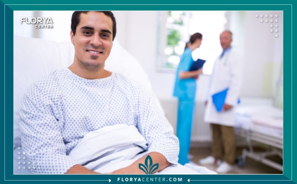 b4 2 - الرعاية ما بعد الجراحة في تركيا للعرب تُعد العمليات الجراحية، سواء كانت تجميلية أو علاجية، مجرد خطوة أولى في مسار التعافي الطويل، حيث تشير الدراسات الطبية إلى أن 50% من نجاح أي تداخل جراحي يعتمد كلياً على جودة الرعاية ما بعد الجراحة في تركيا للعرب. إن الجسد البشري بعد العمليات يدخل في حالة فسيولوجية معقدة تتطلب مراقبة دقيقة للتوازن السوائلي (Fluid Balance)، وإدارة احترافية للألم، ومنعاً صارماً لأي عدوى بكتيرية قد تهدد النتائج النهائية. بالنسبة للمريض العربي القادم من دول الخليج أو الشرق الأوسط، لا تقتصر التحديات على الجانب الطبي فحسب، بل تشمل التحديات اللوجستية والنفسية في بيئة جديدة، مما يجعل البحث عن منظومة متكاملة توفر الرعاية ما بعد الجراحة في تركيا للعرب أولوية قصوى لضمان العودة إلى الوطن بنتائج مثالية وآمنة.