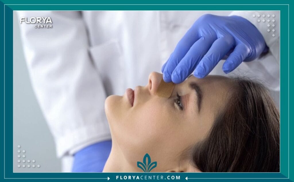 تجميل أرنبة الأنف في تركيا 3 الصور داخل المقالة مها 2025 11 16T042900.105 - تجميل أرنبة الأنف في تركيا يُعد البحث عن تجميل أرنبة الأنف في تركيا (Tip Rhinoplasty) خطوة أولى نحو تحقيق توازن دقيق في ملامح الوجه، وهو إجراء يركز حصرياً على قمة الأنف دون المساس بالعظم. في عالم اليوم، لم تعد الجراحة التجميلية مجرد رفاهية، بل هي وسيلة لاستعادة الثقة بالنفس عبر تحسينات دقيقة تتناغم مع الشكل الطبيعي للوجه. وتبرز تركيا، وخاصة اسطنبول، كعاصمة عالمية لهذا النوع من الجراحات الدقيقة، جامعةً بين الخبرة الفائقة والتكاليف المدروسة.