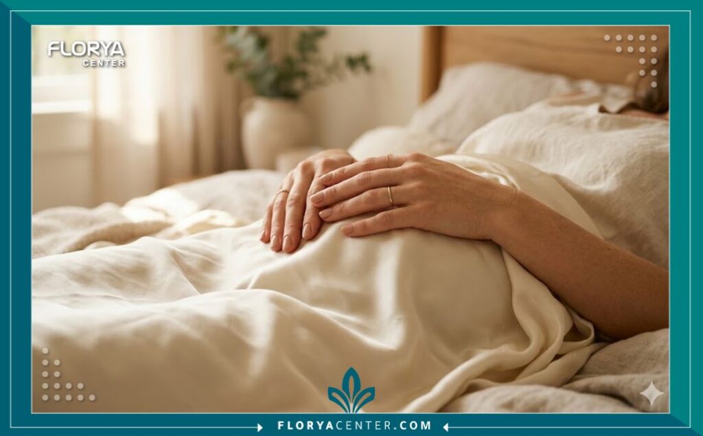 صورة رمزية تعبر عن الصحة الأنثوية والتعافي بعد عملية تجميل المهبل.