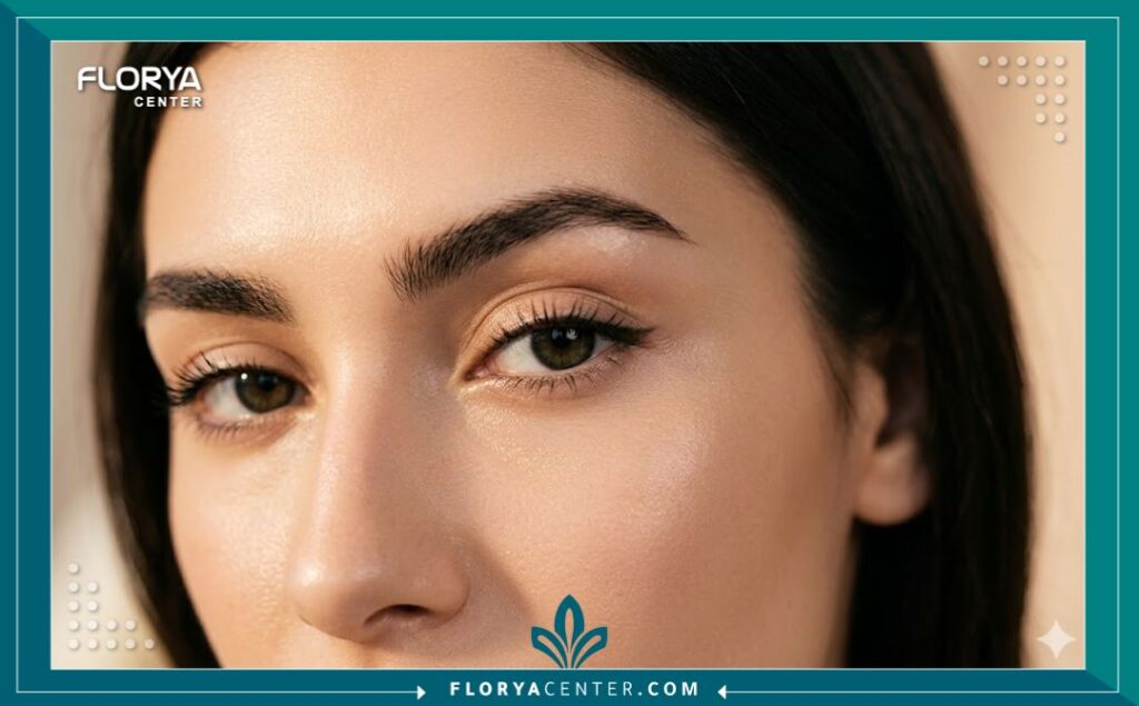 لقطة قريبة جمالية تظهر النتيجة النهائية الملساء والمشدودة لمنطقة حول العين بعد ليزر سموث آي.