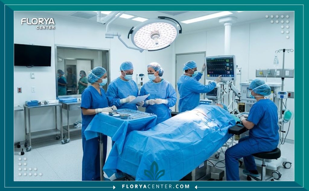 غرفة عمليات حديثة ومجهزة بأحدث التقنيات لإجراء عملية شد الأطراف السفلية الشاملة بأمان تام.